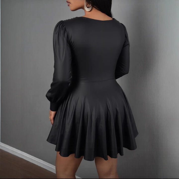 Damen elegantes Minikleid mit tiefem V-Ausschnitt und voluminösen Puffärmeln Echo Archiv