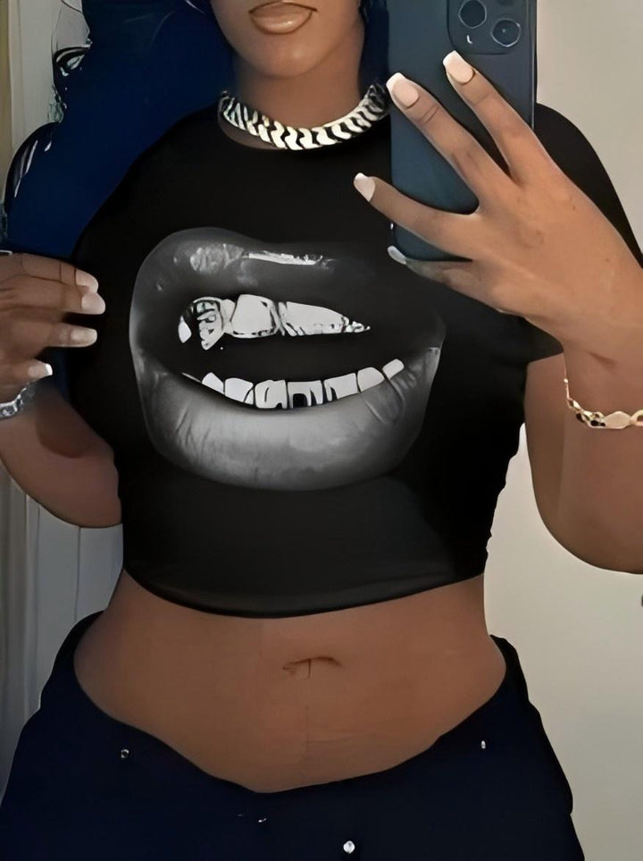 Damen Crop-Top mit künstlerischem Statement-Druck Echo Archiv
