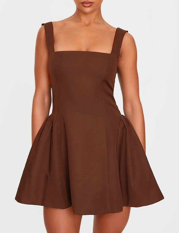 Damen A-Linien Kleid mit quadratischem Ausschnitt und angeschnittenen Taschen Echo Archiv