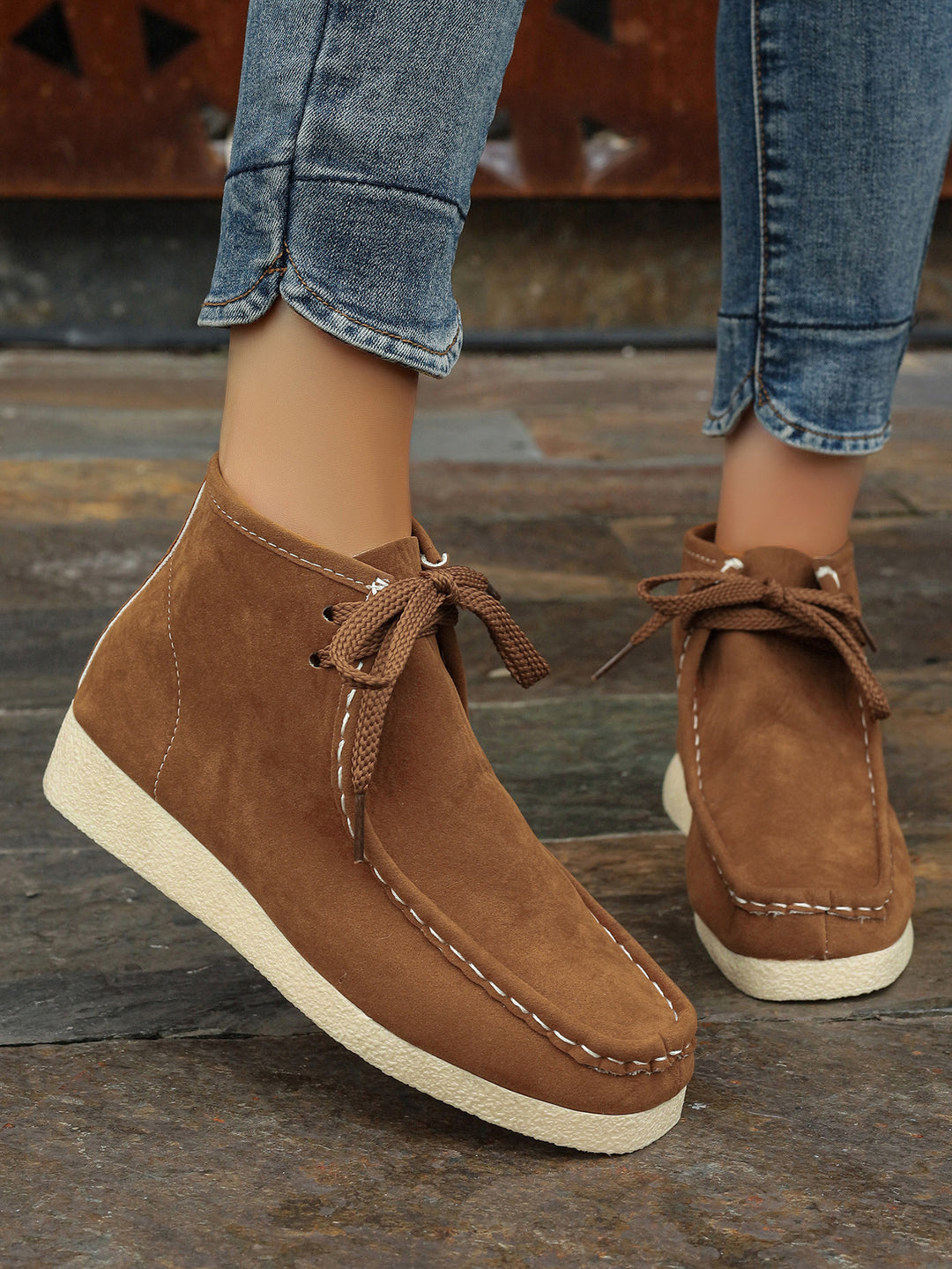 Damen  knöchelhohe Schnürboots mit Mokassinnaht, weicher Innensohle und crepe Sohle Echo Archiv