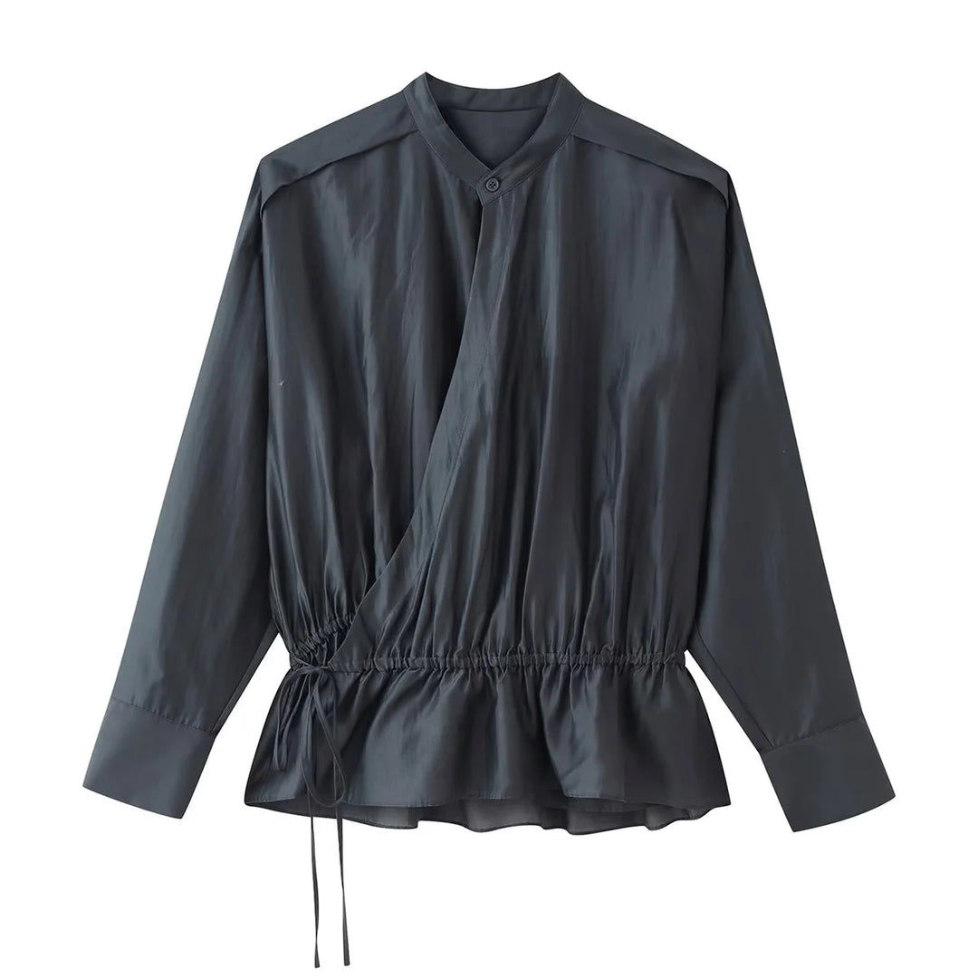 Damen Wickelbluse mit Stehkragen, taillierendem Kordelzug und Schößchensaum – Élovi