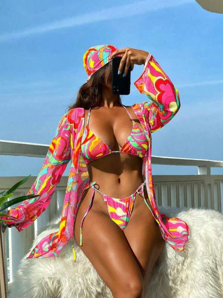 Damen Buntes Bikini-Set mit stylishen Überwurf Echo Archiv