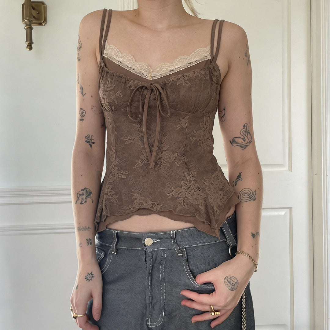 Damen elegantes Spitzenoberteil mit zarter Raffung Echo Archiv