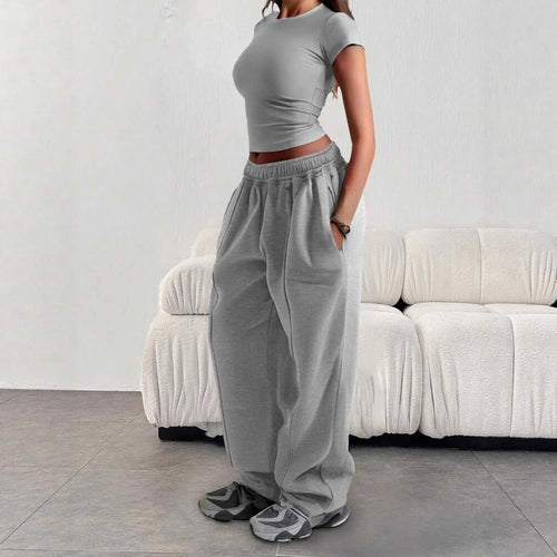 Damen nan enges Cropshirt und weite High-Waist Jogginghosen-Set Echo Archiv