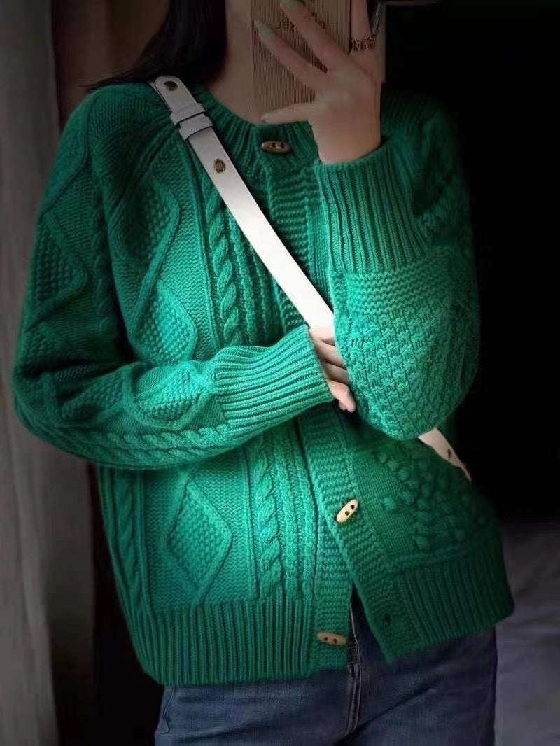 Damen Strick-Cardigan mit Zopfmuster, kastiger Oversize-Passform und Knopfleiste Echoarchiv