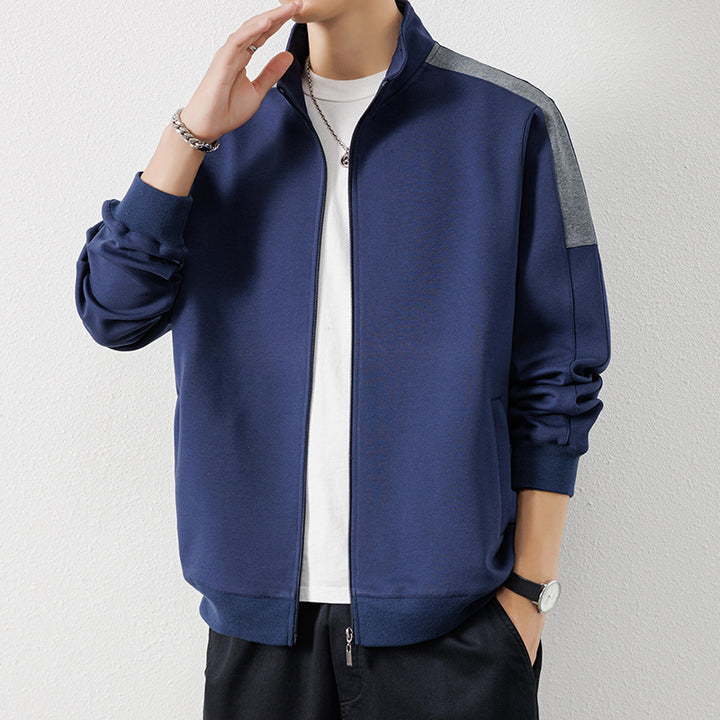 Herren Leichte Zip‑Trainingsjacke im Minimalstil mit Stehkragen und Kontrastpaspel Echo Archiv