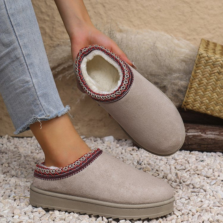 Damen Gefütterte Velours‑Slipper mit gestricktem Schaftbund und profilierter Plateausohle Echo Archiv