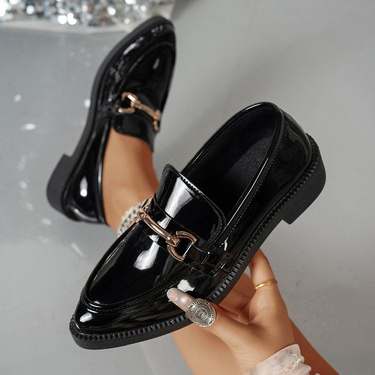 Damen  Lacklederoptik Loafer mit dekorativem Metall-Bit und profilierter Gummisohle Echo Archiv