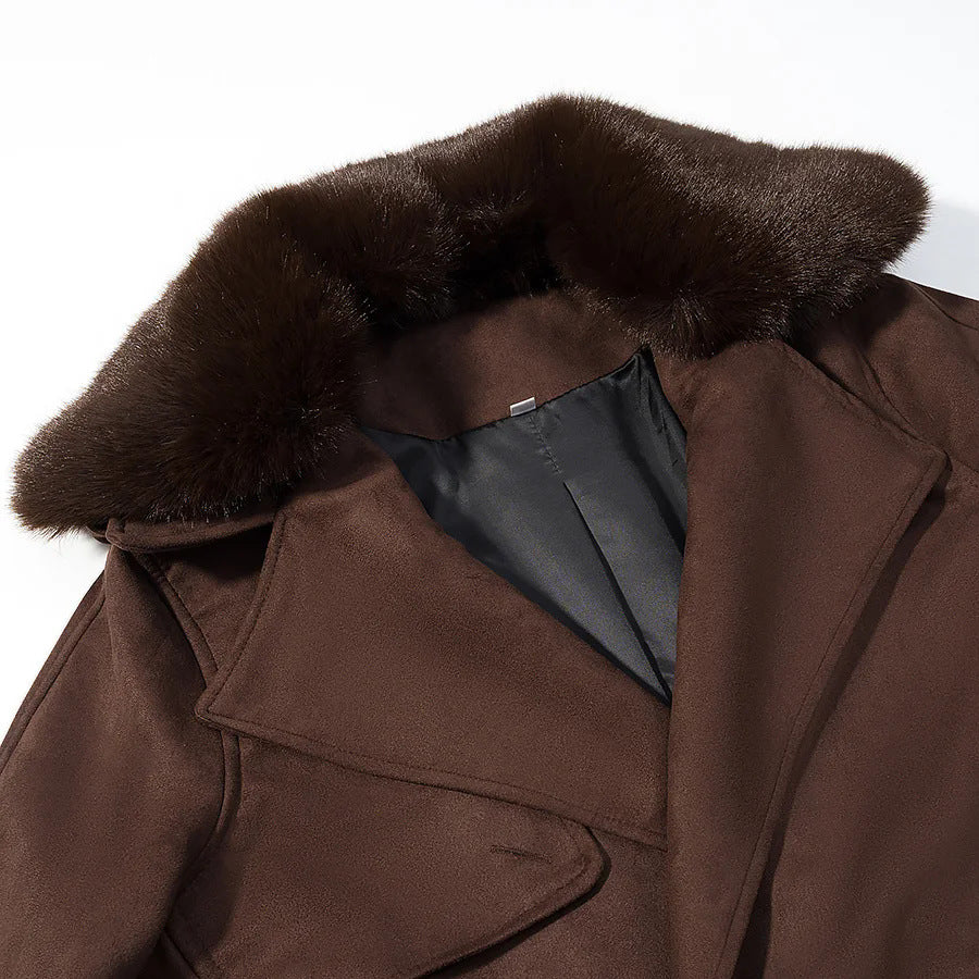 Damen nan kurze Veloursoptik-Jacke mit breitem Teddykragen und Bindegürtel Echo Archiv