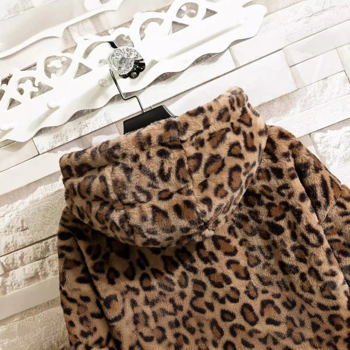 Damen kuschelige Fleecejacke mit Leopardenmuster und Kapuze Echoarchiv