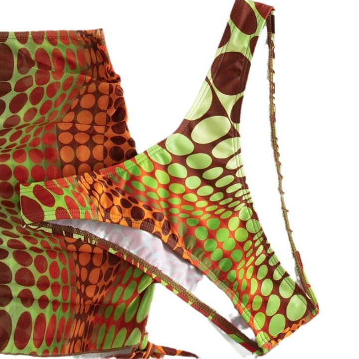 Damen Triangel-Bikini mit Mini-Rock und Wickel-Design Echo Archiv