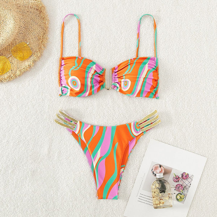 Damen Push-Up-Bikini mit verstellbaren Trägern und eleganten Goldakzenten Echo Archiv