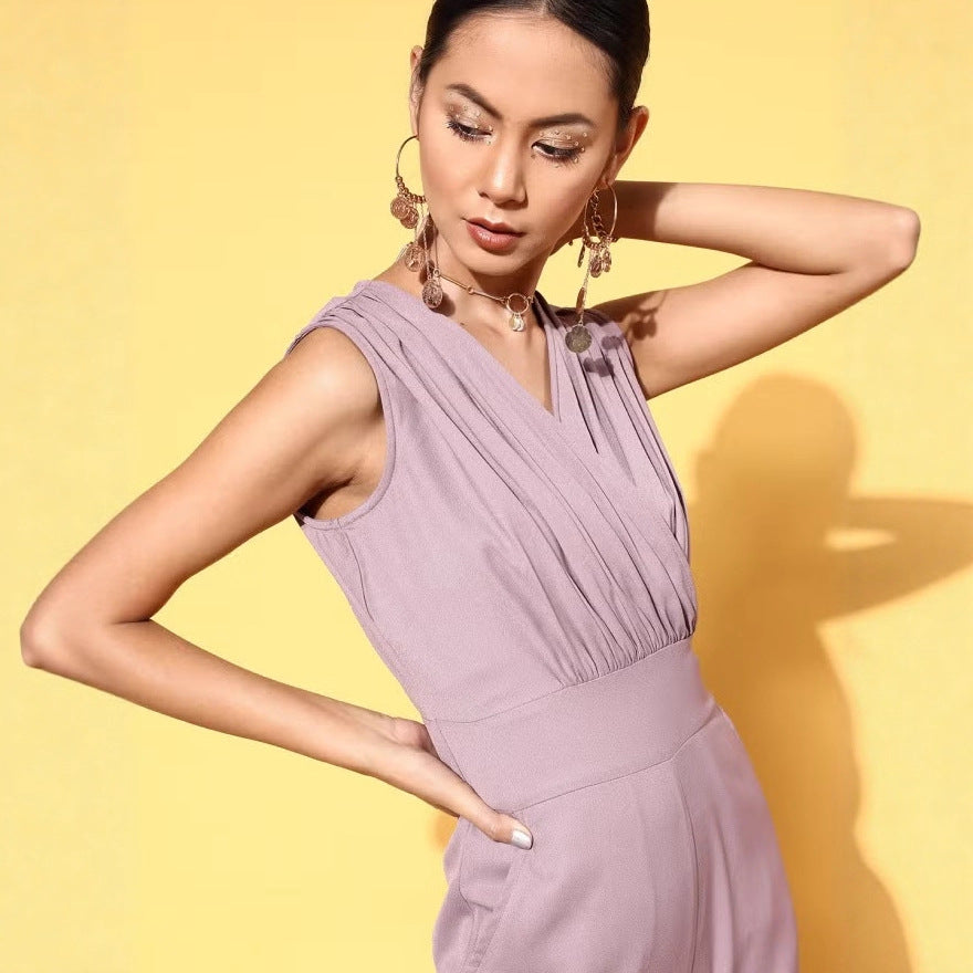 Damen Jumpsuit mit elegantem V-Ausschnitt von Echo Archiv