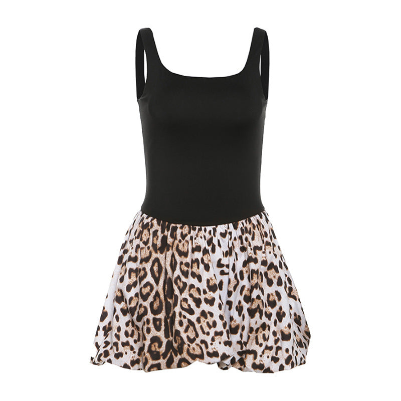 Damen Sommerliches Badeoutfit mit Rüschendesign Echo Archiv