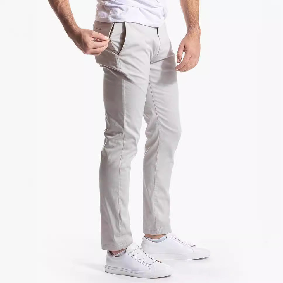 Herren Slim-Fit Chinohose aus atmungsaktivem Material Echoarchiv