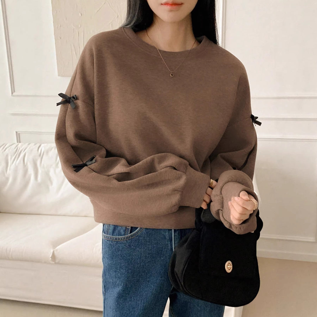 Damen Oversize‑Sweatshirt mit dekorativen Schleifenärmeln und Rundhalsausschnitt – Avérine