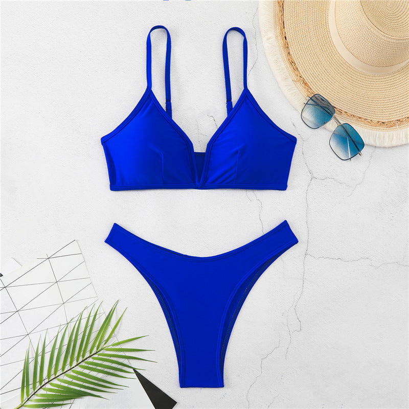 Damen Triangelbikini mit hoch geschnittenem Slip und verstellbaren Trägern Echo Archiv