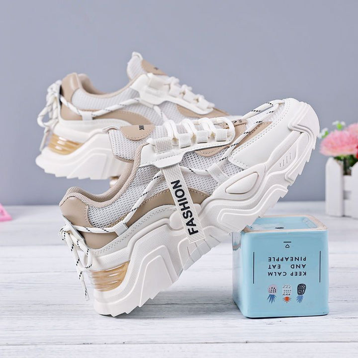 Damen Sportliche Sneakers mit atmungsaktiver Mesh-Oberfläche und stark gedämpfter Sohle Echo Archiv