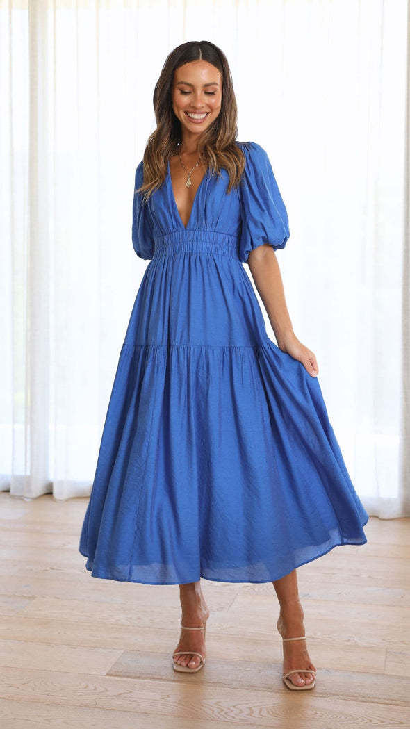 Echoarchiv | Taillierter Midikleid