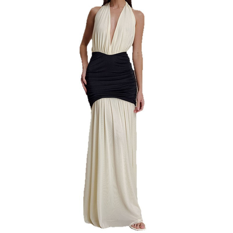Damen Elegantes Maxi-Kleid mit raffiniertem Wickeloberteil Echo Archiv