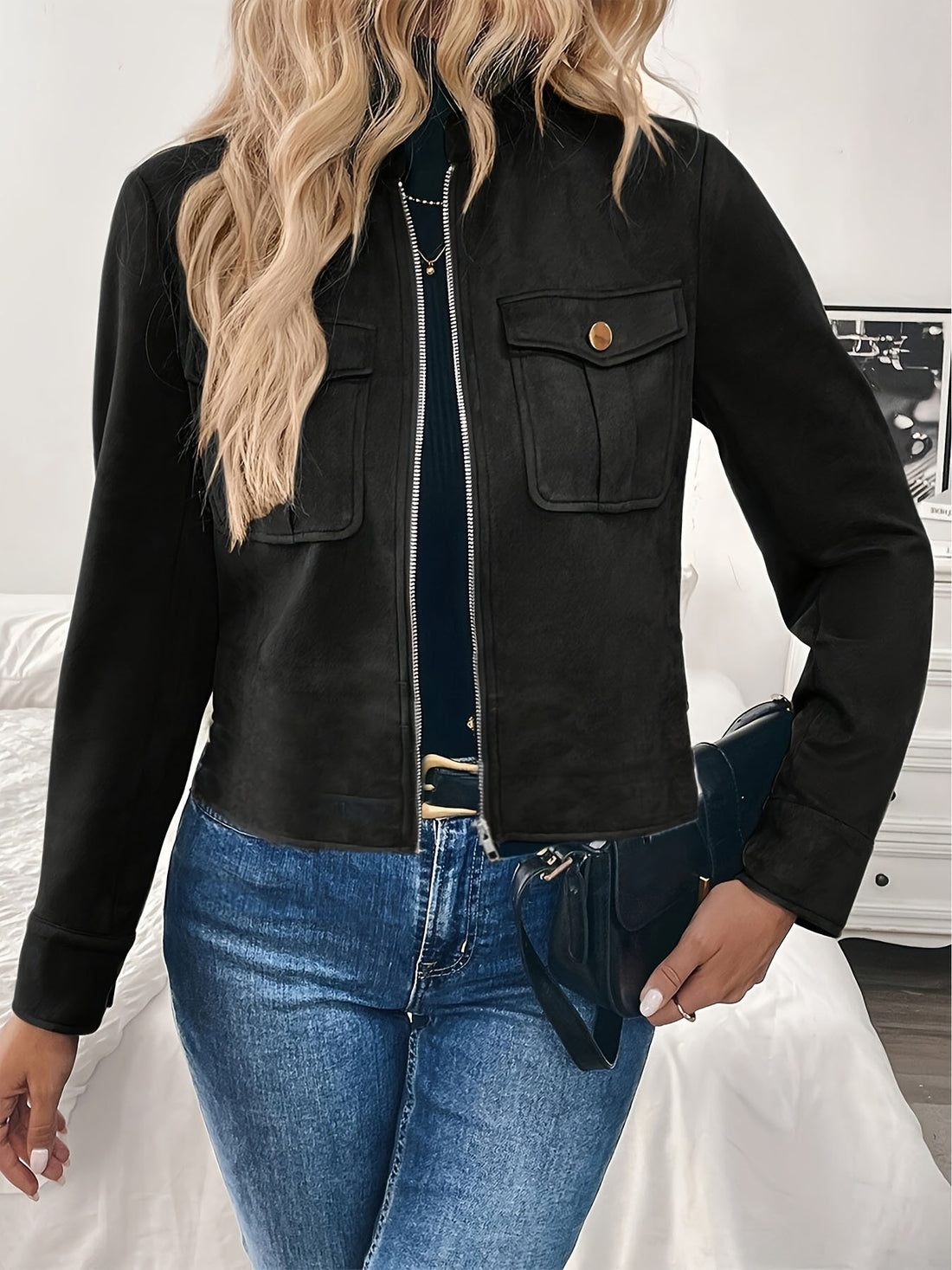 Damen Modische Kurzjacke aus Wildleder – Célinea