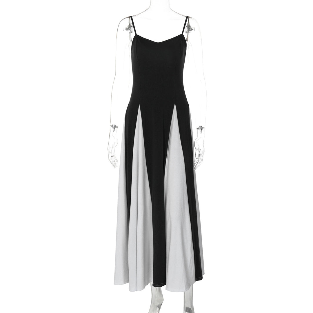 Damen Elegantes Maxikleid mit diagonalen Farbakzenten und schmalen Spaghettiträgern Echo Archiv