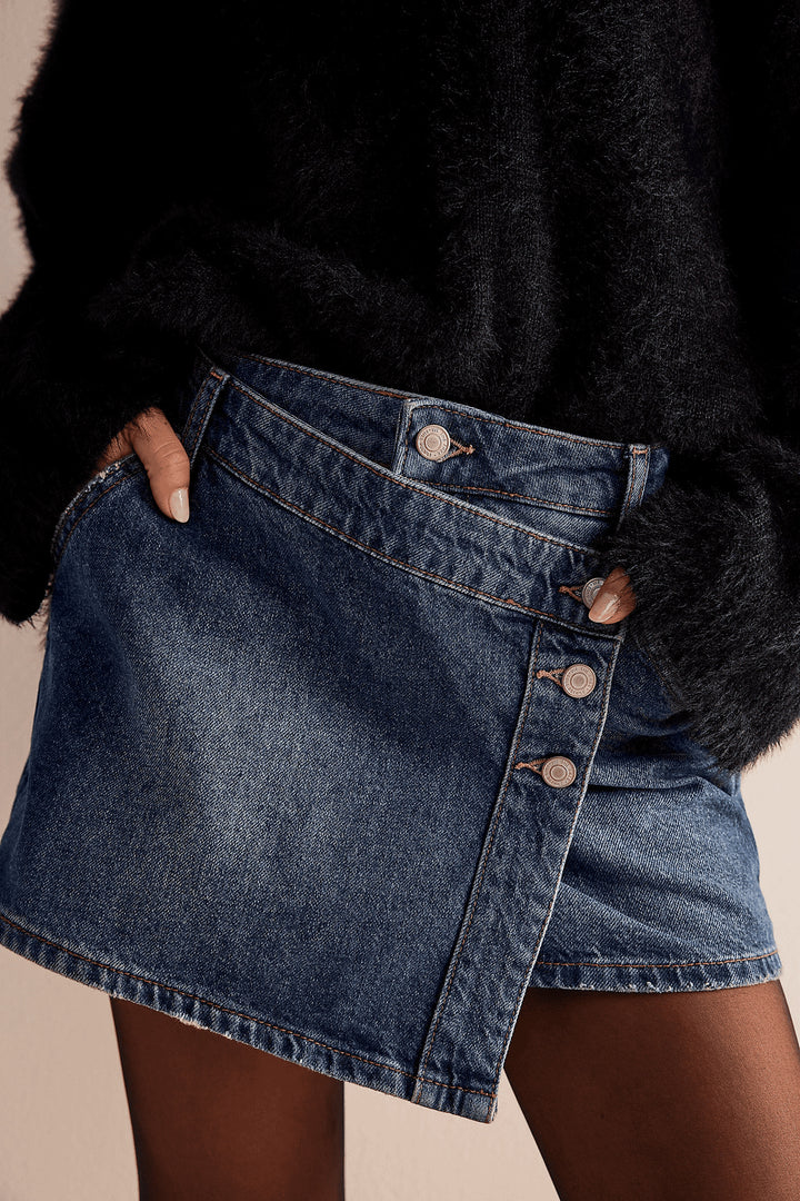 Damen modischer A-Linien-Denimrock mit asymmetrischem Knopfdesign und praktischen Taschen Echo Archiv