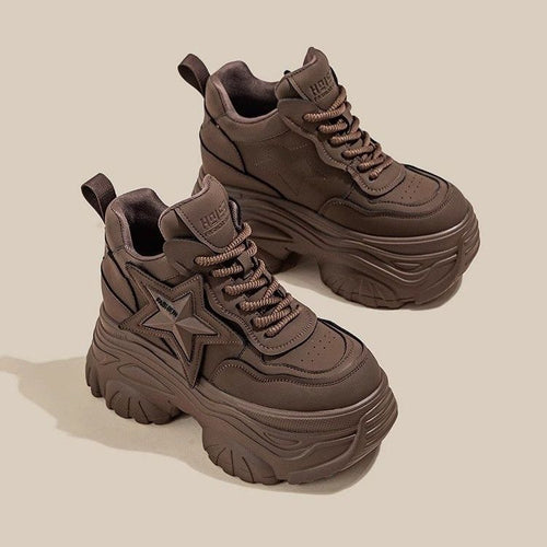Damen Chunky Sneaker mit modischem Sternen-Design und extragroßer Sohle Echo Archiv