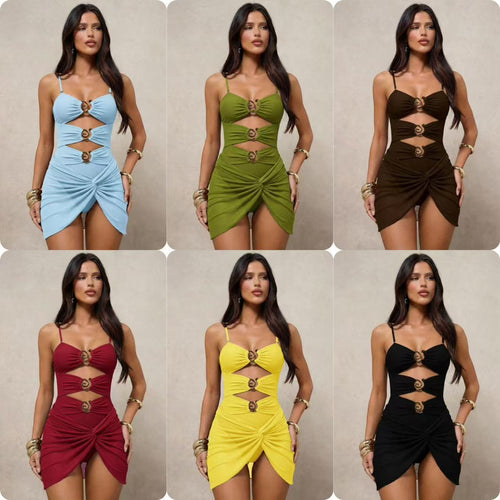 Damen Monokini mit urbane Cut-Out-Details und modischen Schmuckakzenten Echo Archiv