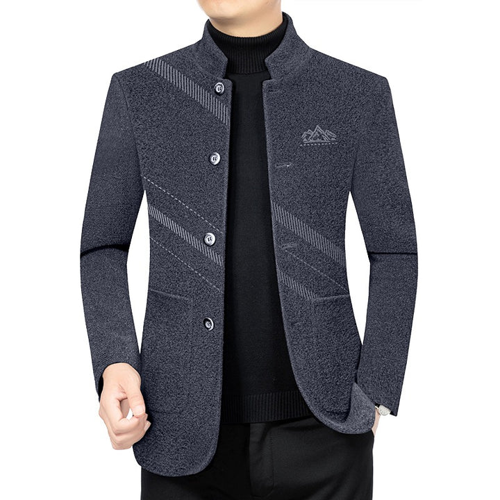 Herren Kurzmantel mit Stehkragen aus Wollmix und diagonalem Struktur-Design – Montevé