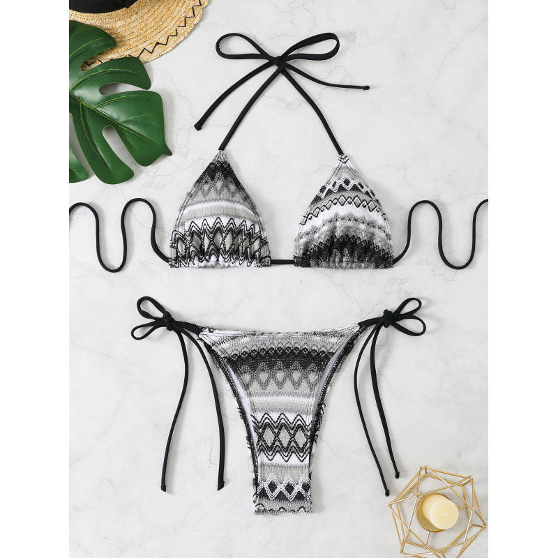 Damen Triangel-Bikini-Set mit farbenfrohem Ethno-Muster Echo Archiv