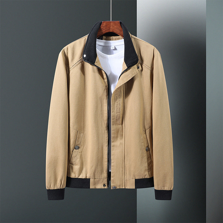 Herren moderne Übergangsjacke mit Stehkragen und praktischen Taschen Echoarchiv