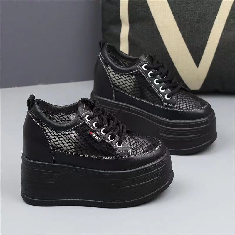 Damen Plateau Sneakers mit atmungsaktivem Netzdesign und rutschfester Sohle Echo Archiv
