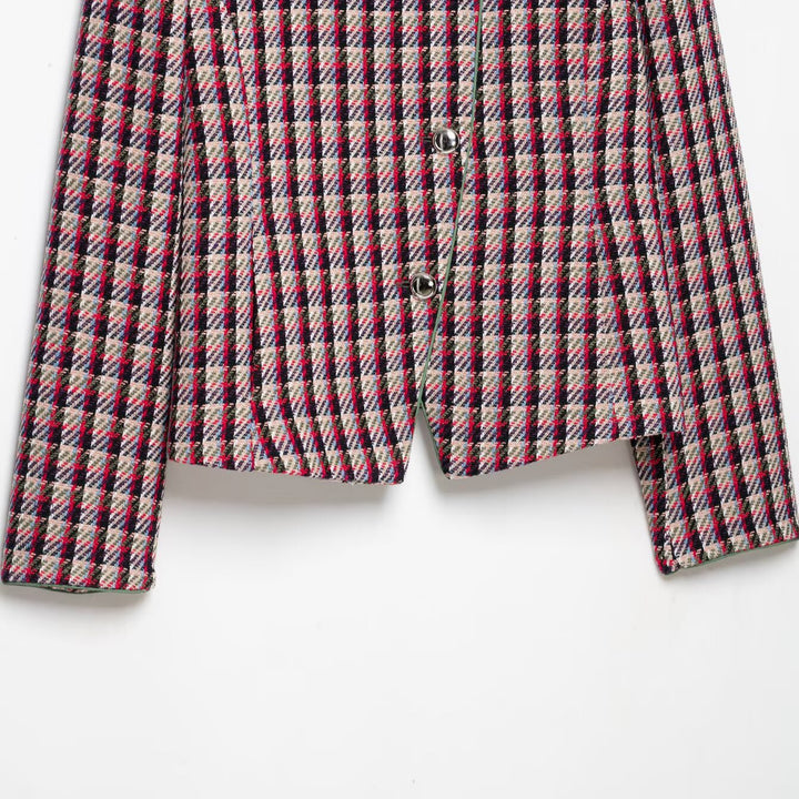 Damen Kurzblazer-Jacke im Bouclé-Tweed mit Stehkragen und Schulterpatten Echoarchiv