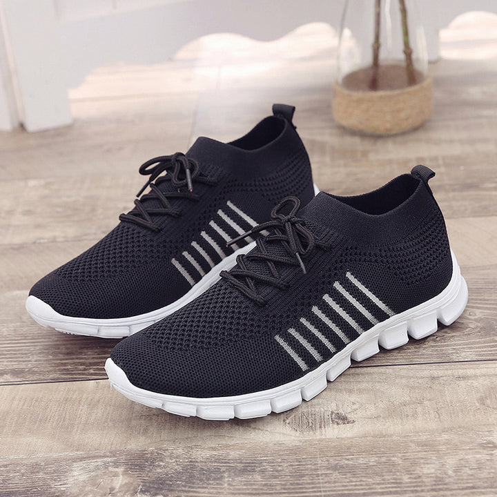 Damen nan gestrickter Performance-Sneaker mit sockenhaftem Schaft und flexibler Profilsohle Echo Archiv