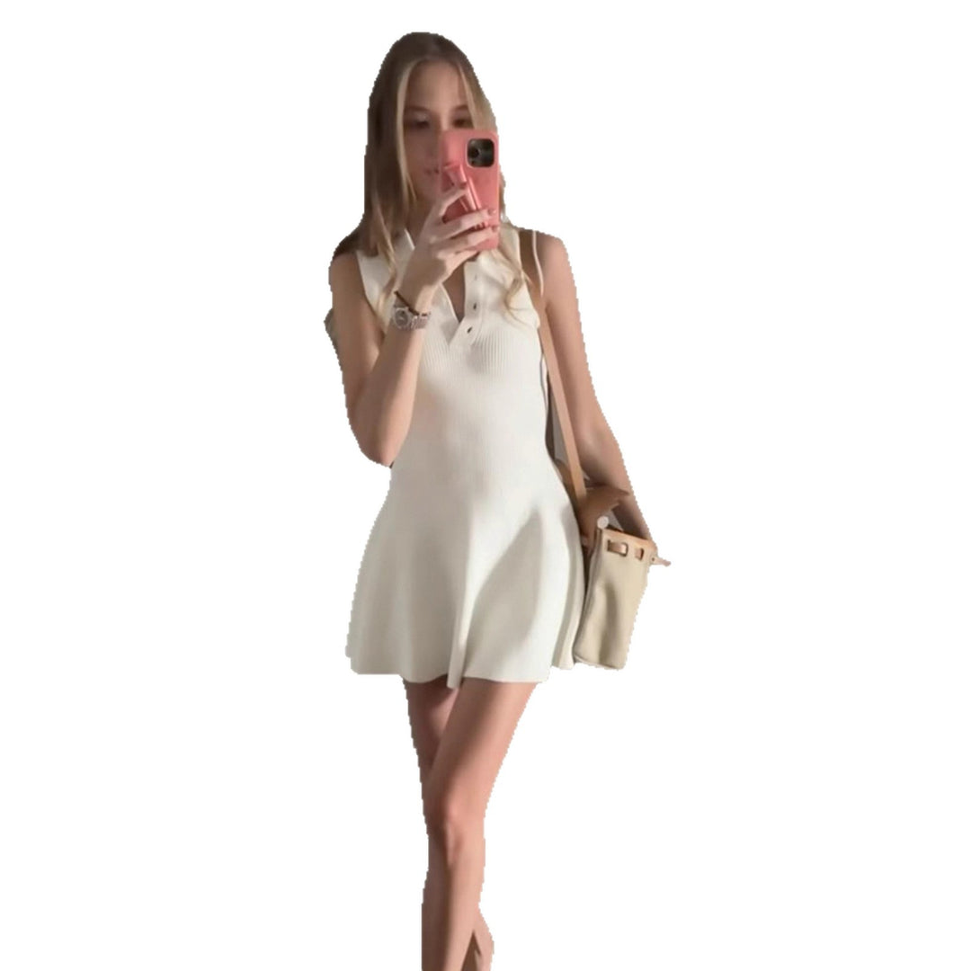 Damen Polo-Kleid mit asymmetrischem Rock und Kragen Echo Archiv