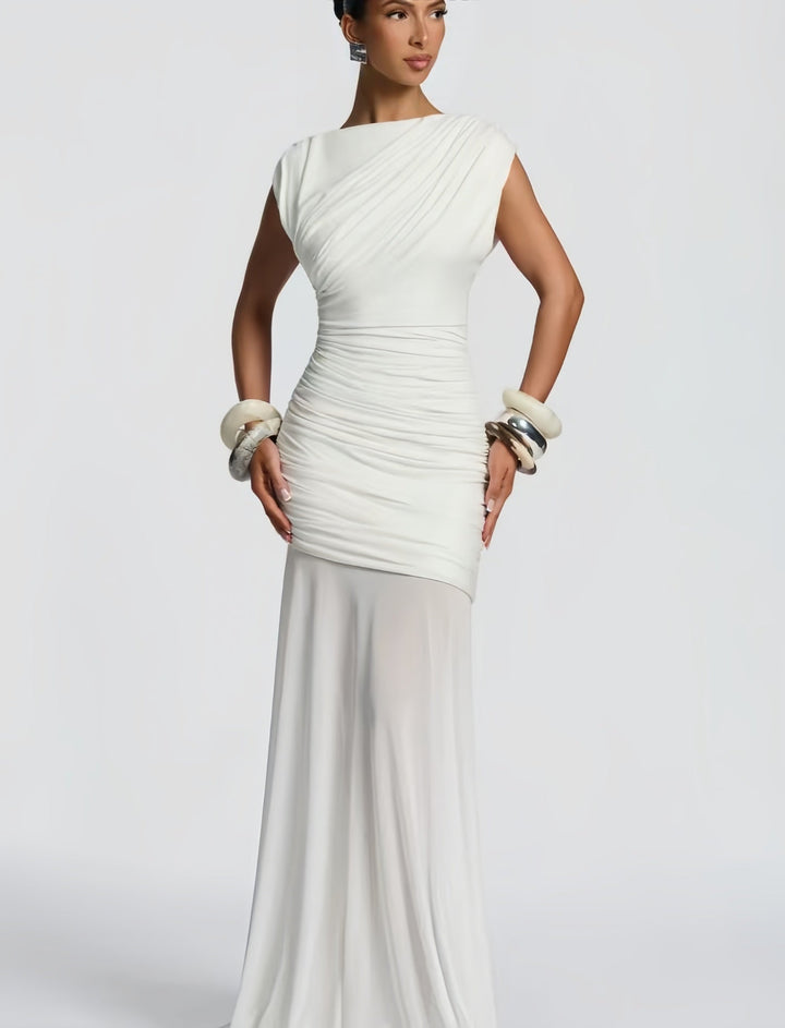Damen Elegantes und figurbetontes Abendkleid mit Raffungen Echoarchiv