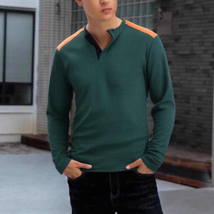 Herren strukturiertes Henley-Langarmshirt mit Stehkragen, Schulterpaspel und Waffelstruktur – Arvello