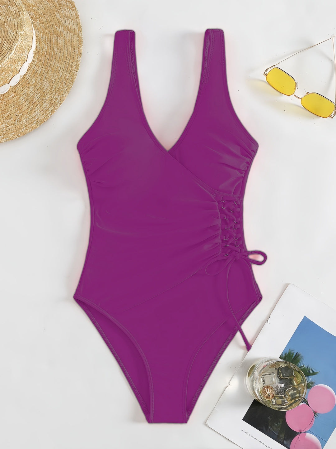 Damen Einteiliger Badeanzug mit raffiniertem Wickeldesign Echo Archiv