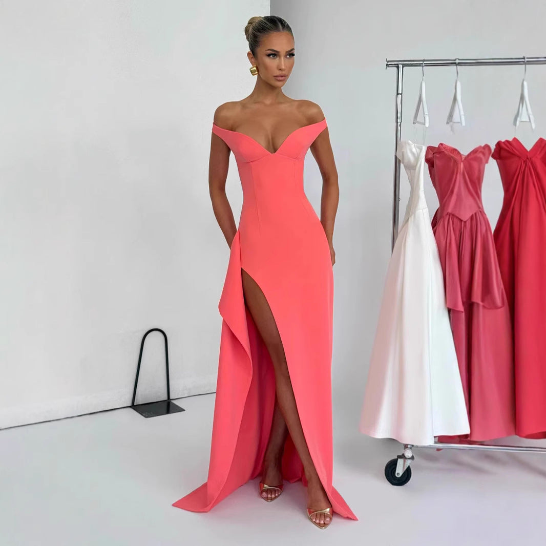 Damen Elegantes Maxikleid mit schulterfreiem Design und hohem Schlitz Echo Archiv