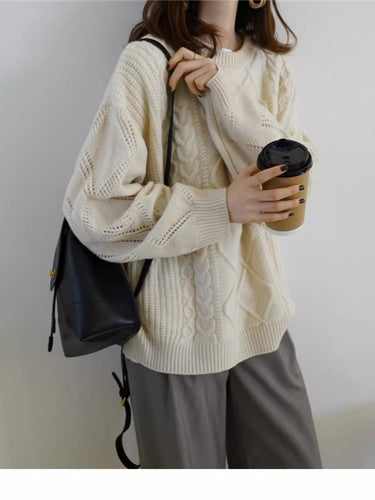 Damen Oversize Zopfmuster-Strickpullover mit Ajour‑Details und geripptem Saum Echoarchiv