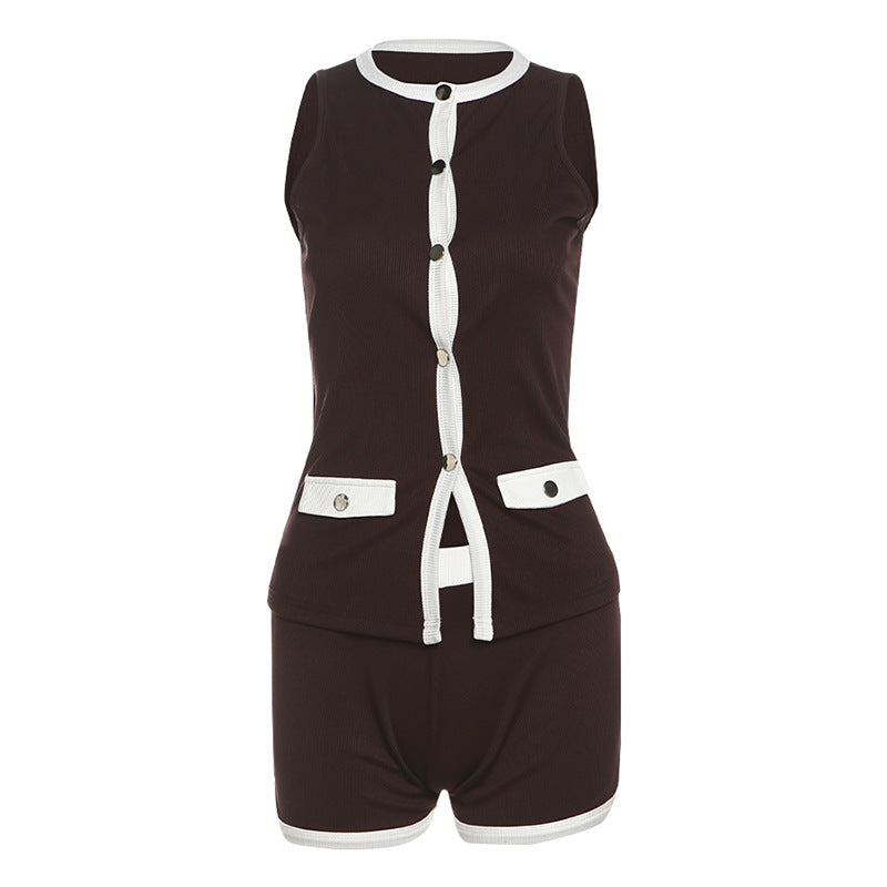 Damen Sportliches Outfit mit Leopardenmuster und Knopfdetaillierung Echo Archiv