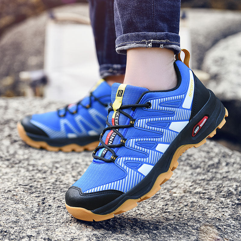 Herren sportlicher Outdoor-Adventure Sneaker mit verstärkter Zehenkappe und stoßdämpfender Wabensohle – Tavélo