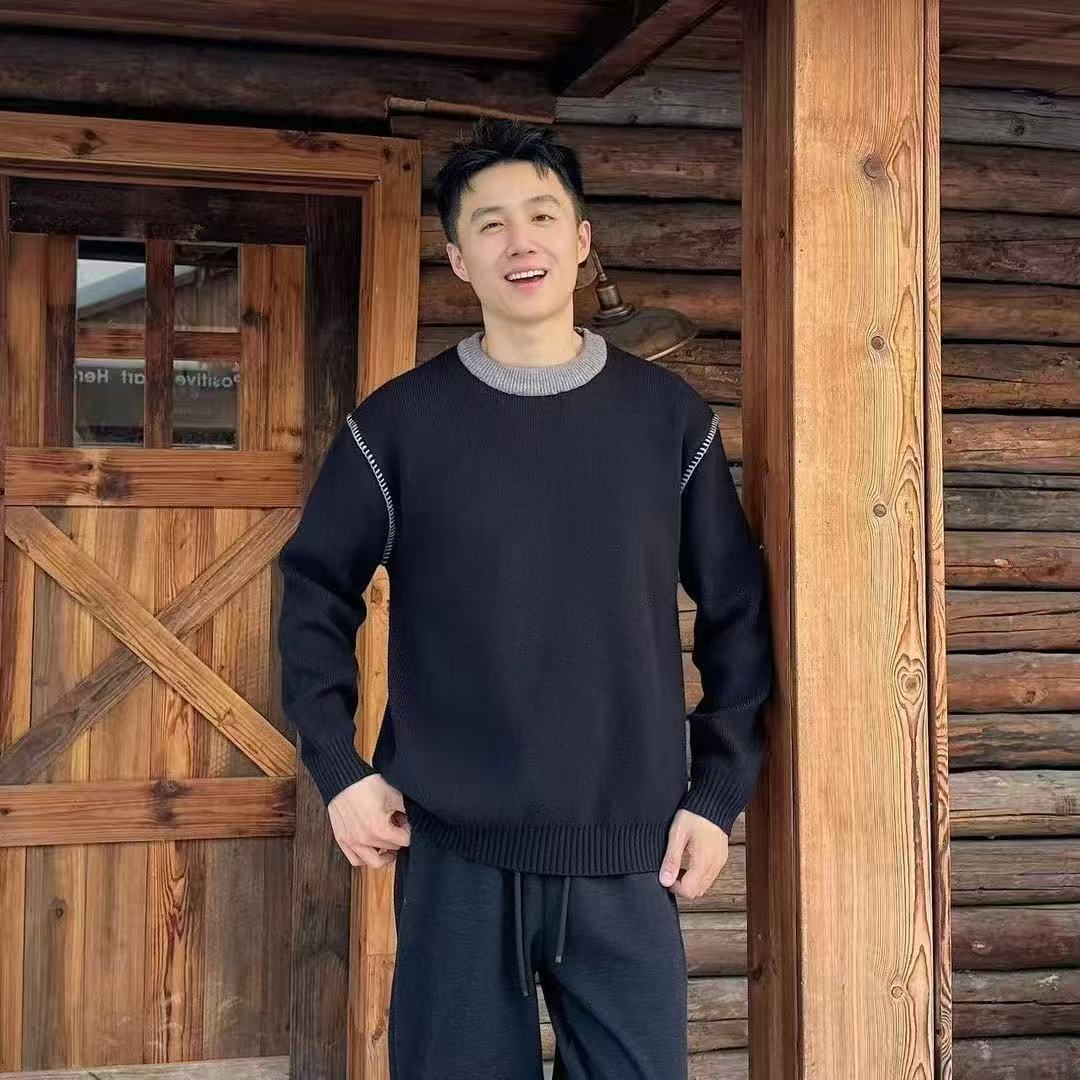Damen Modischer Grobstrickpullover mit hochgeschlossenen Kragen Echoarchiv