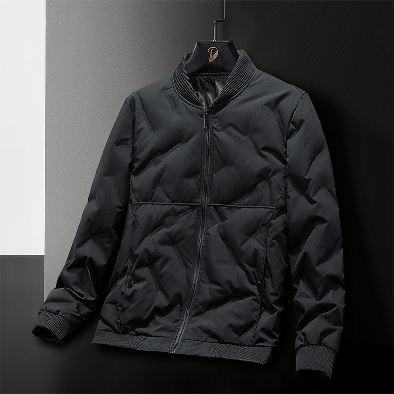 Herren modische Bomberjacke mit wasserabweisendem Material und elastischen Bündchen Echoarchiv