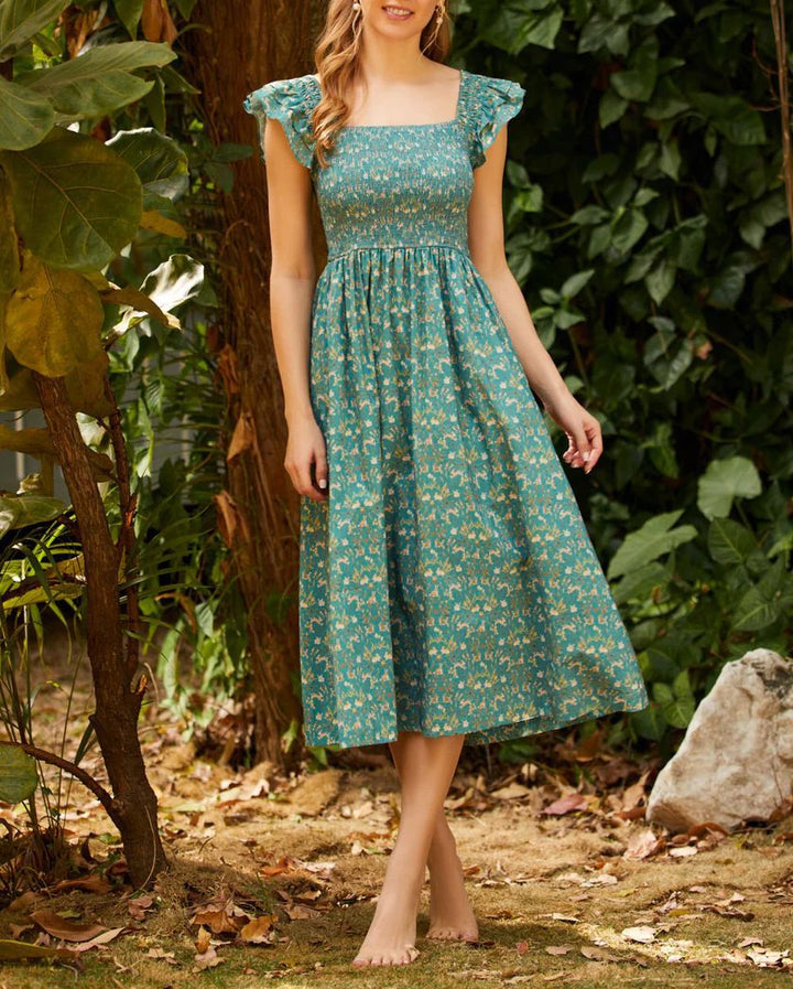 Damen Maxikleid mit tailliertem Schnitt und romantischen Rüschendetails Echo Archiv