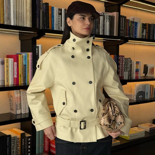 Damen Kurzer Doppelreiher-Mantel mit Cape-Ärmeln und Taillengürtel Echoarchiv