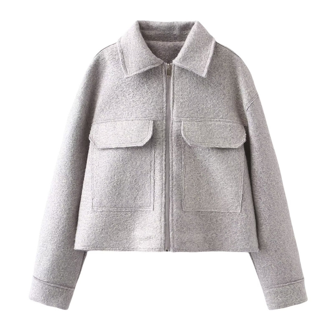 Damen Cropped-Hemdjacke aus Bouclé mit Boxy-Schnitt und Fronttaschen Echoarchiv