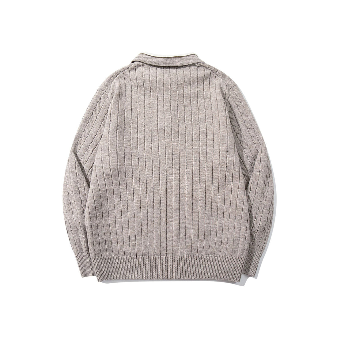Unisex Polo-Strickpullover mit Zopfstrick und Kontrastkragen Echoarchiv