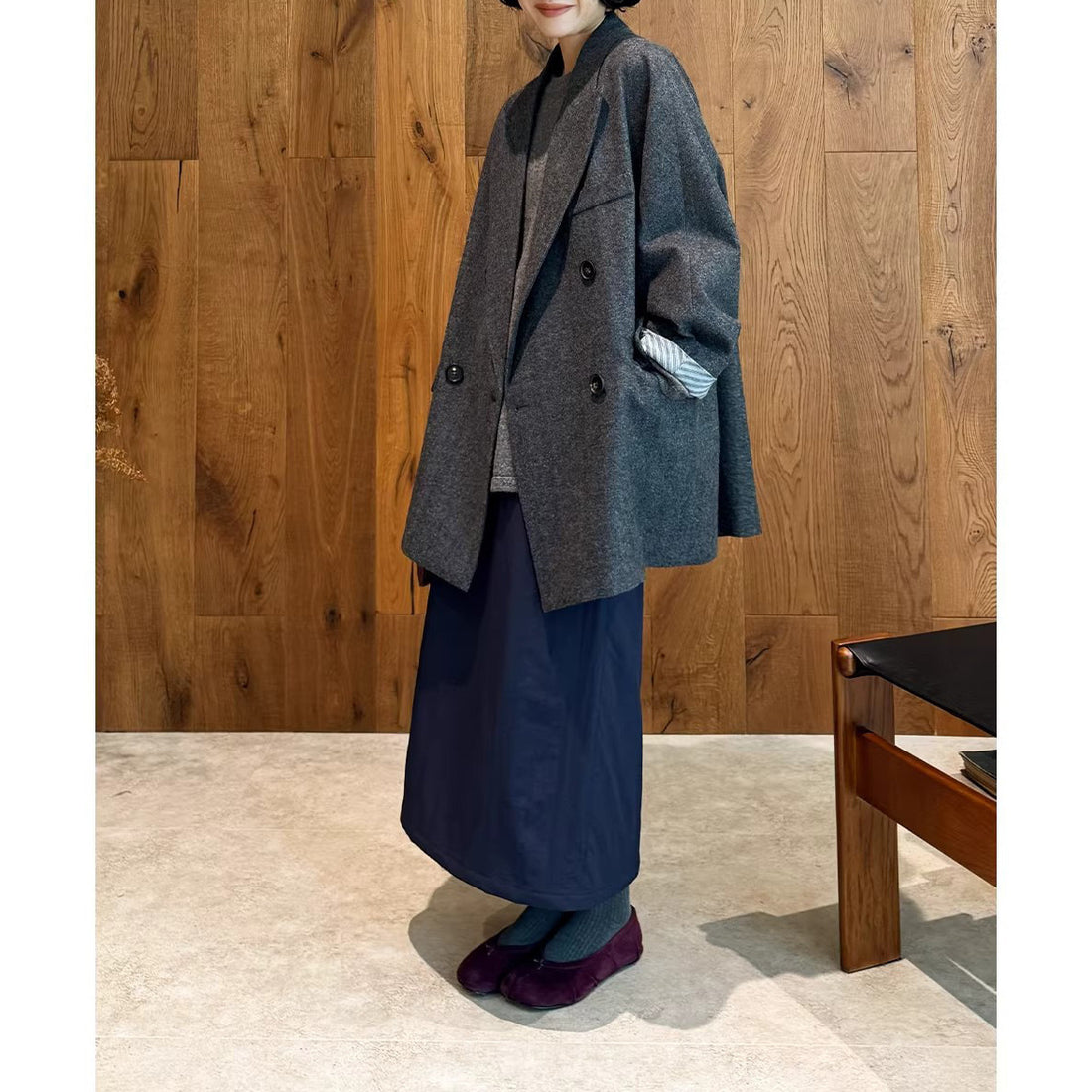 Damen Eleganter Doppelreiher-Wollmantel Echoarchiv